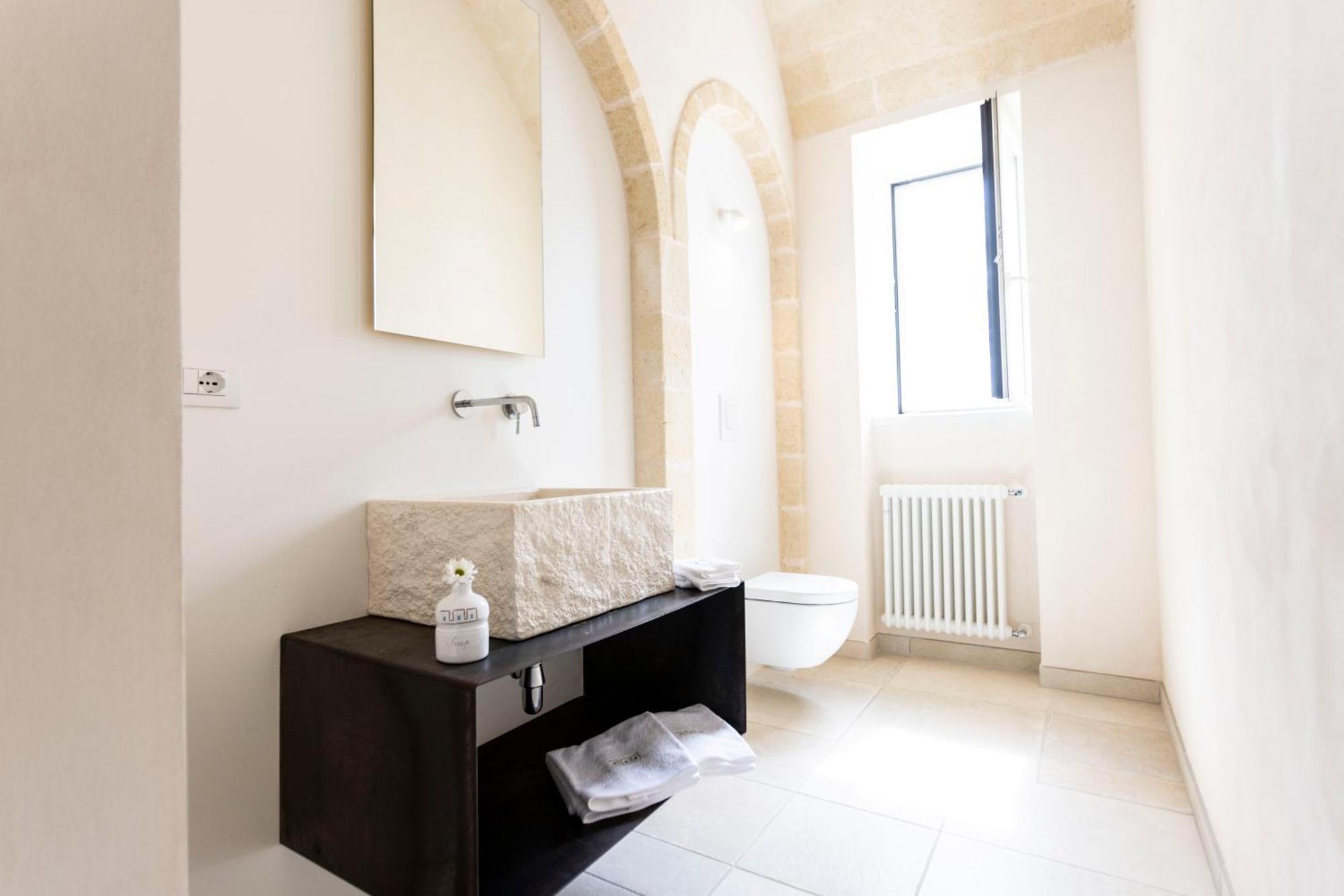 Dimora La Scaledda Bed and Breakfast Serranova Buitenkant foto