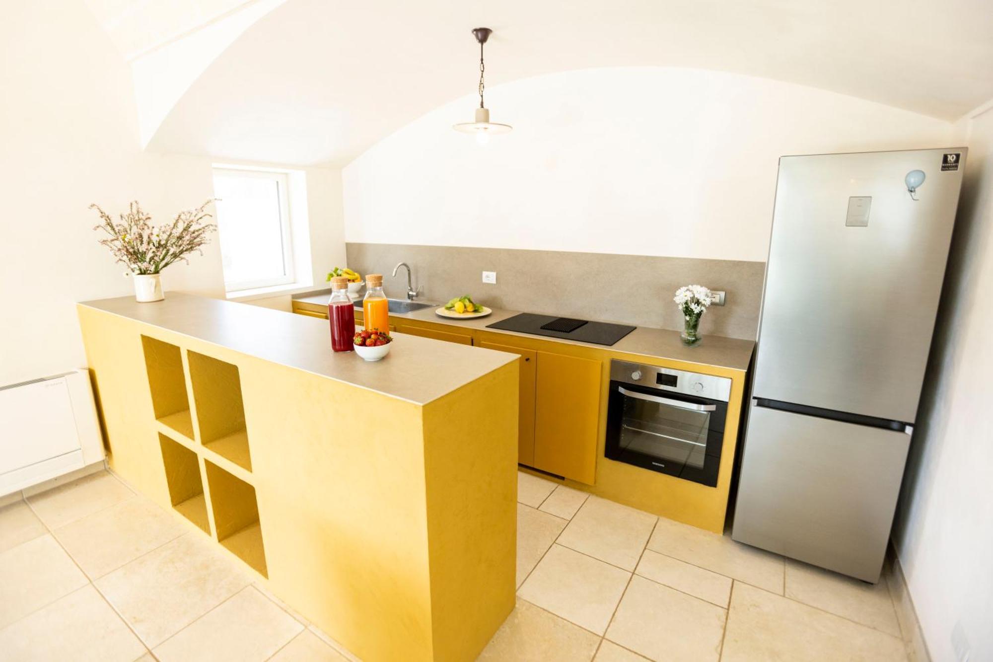 Dimora La Scaledda Bed and Breakfast Serranova Kamer foto